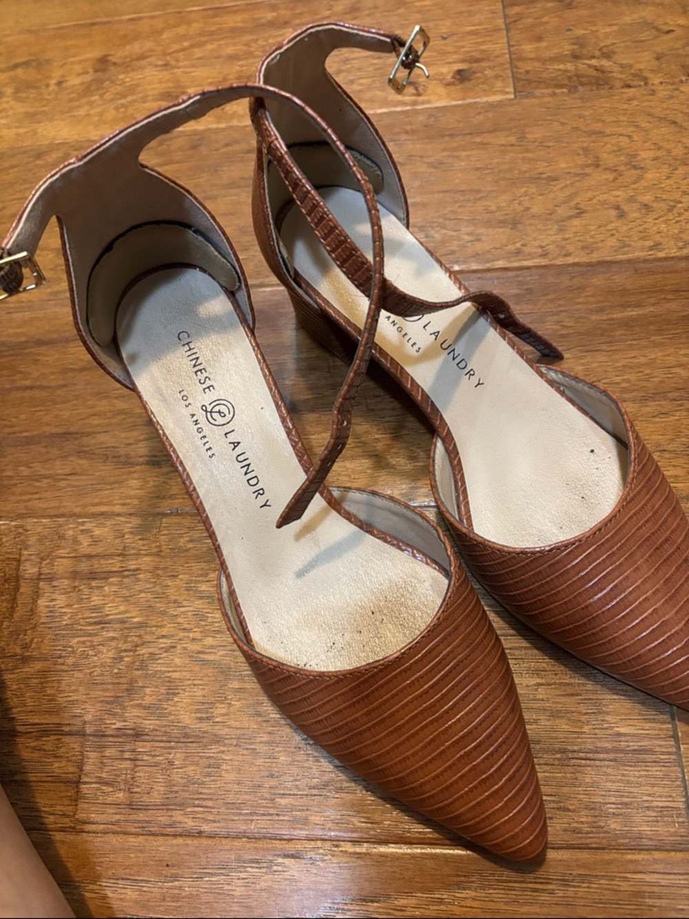 Chinese Laundry Brown Textured Pointed-Toe Ankle-Strap Heels